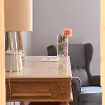 Apartamento Lounge - *